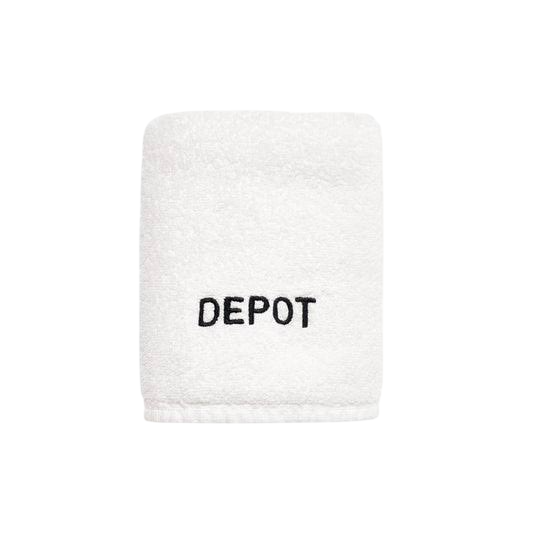 Depot Accessories No. 713 Salon Textile Towel Logo Detail Size S